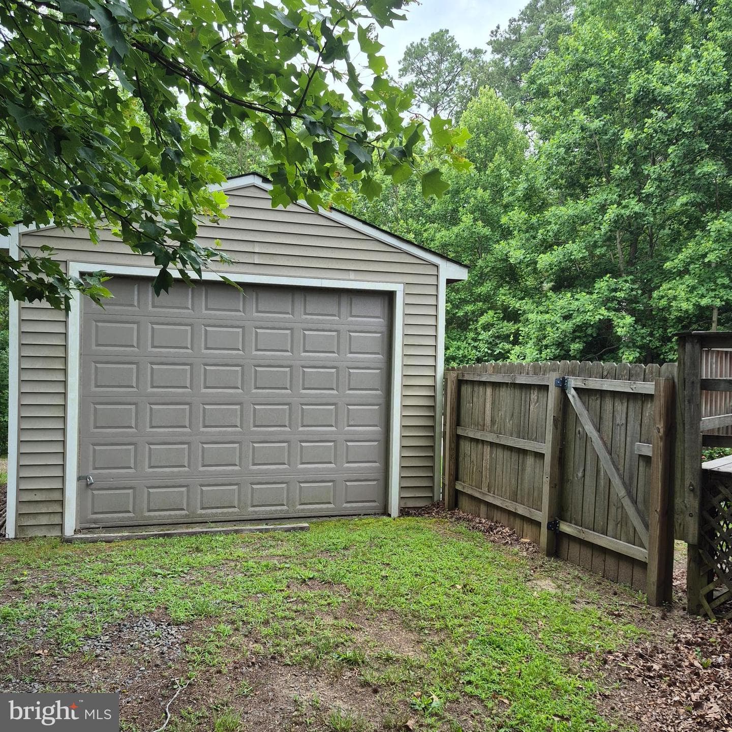 90 E Fountain Lane photo 4