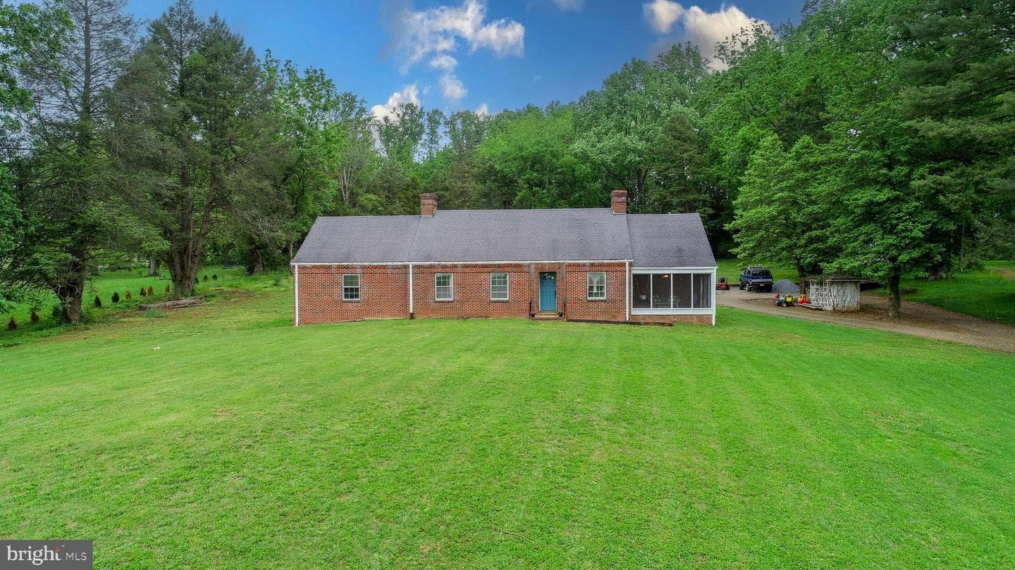 16225 Monrovia Road photo 2