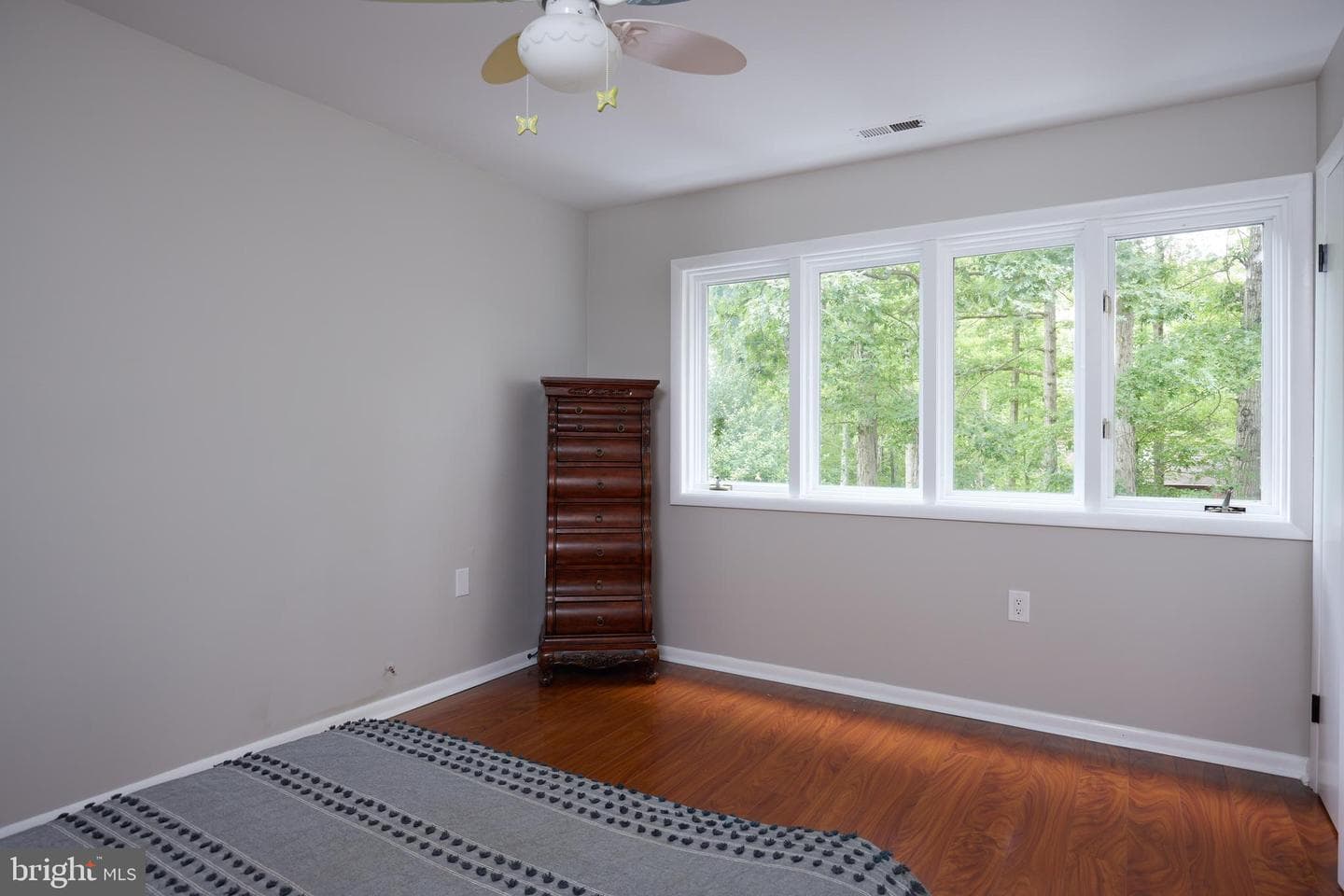 111 Chesterfield Court photo 45