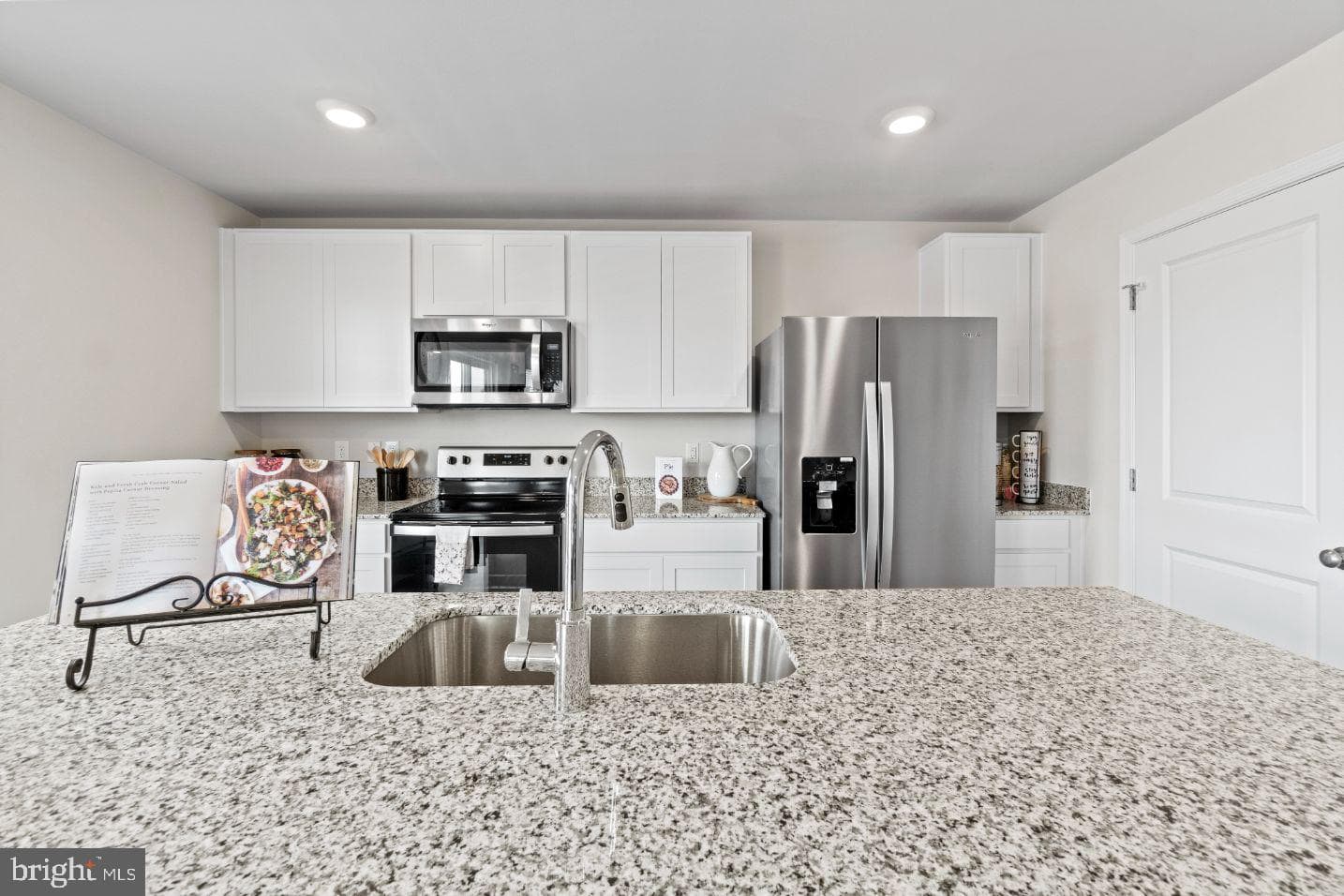 2392 Misty Meadow Lane photo 13