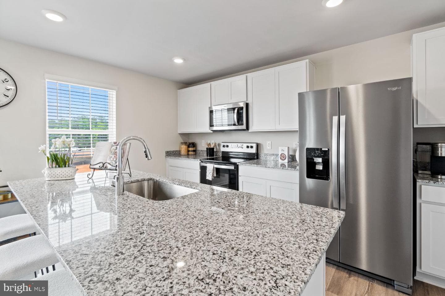 2392 Misty Meadow Lane photo 8