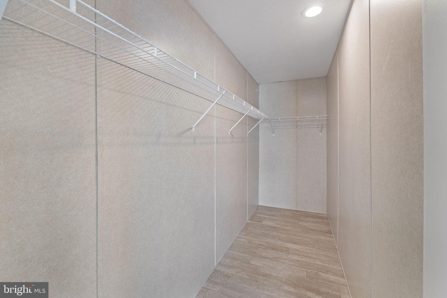 318 Union Avenue photo 24