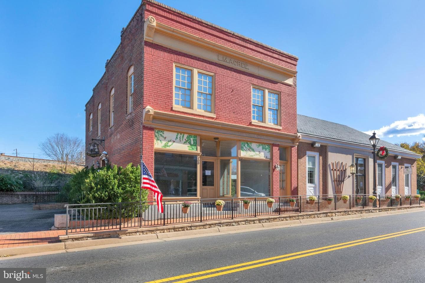318 Union Avenue photo 60