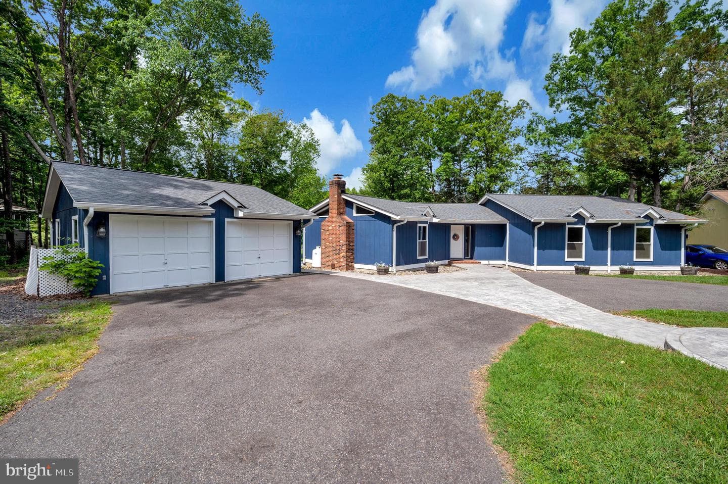 141 Eagle Court photo 16