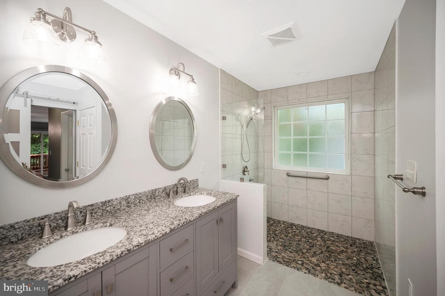 614 Yorktown Boulevard photo 13