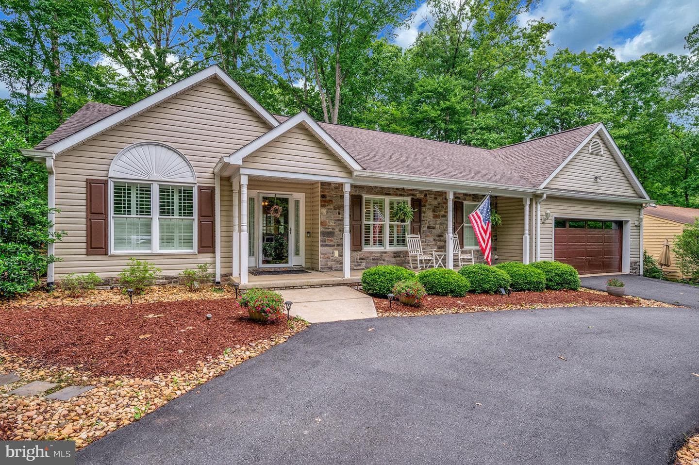 104 Gold Valley Road photo 2
