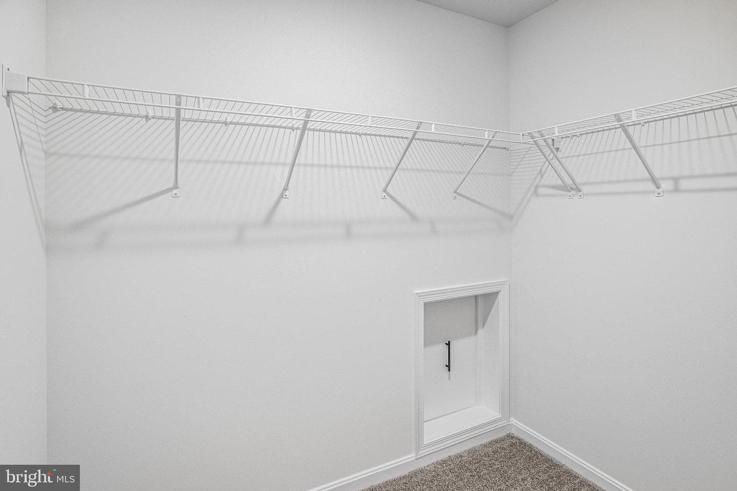 527 Aster Lane photo 32