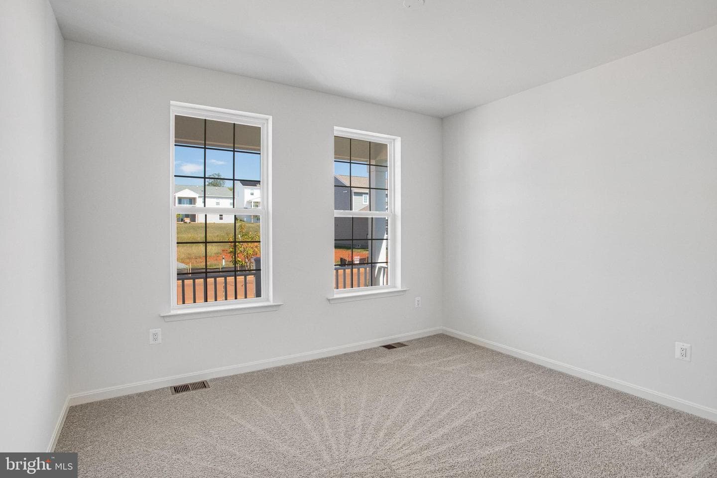 516 Aster Lane photo 11