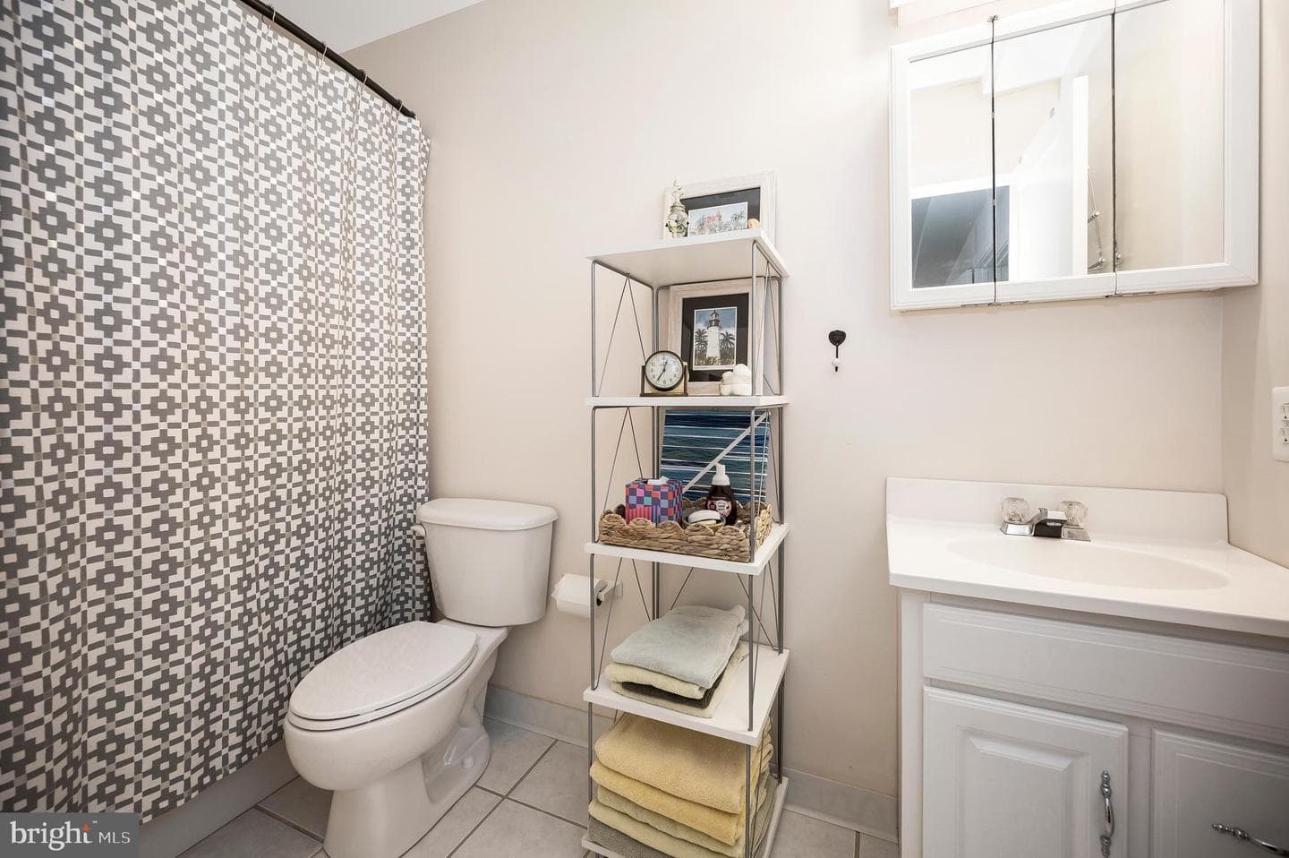 148 Edgemont photo 40