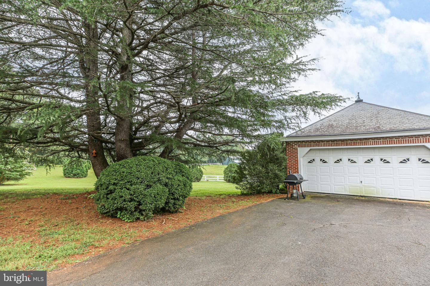 590 N Madison Road photo 53