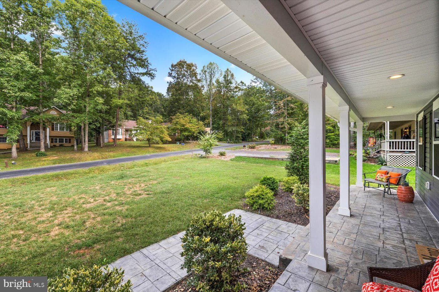 537 Monticello Circle photo 3