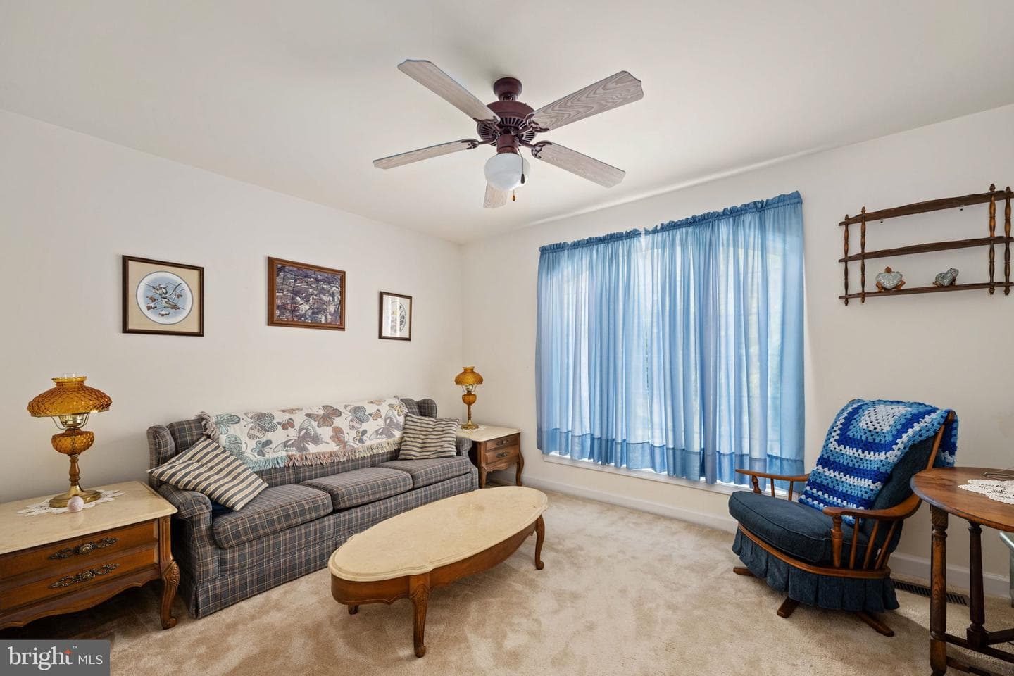 209 Edgemont Lane photo 20