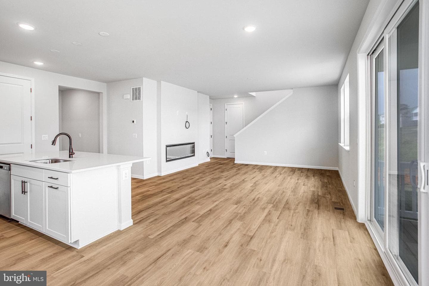 501 Aster Lane photo 11