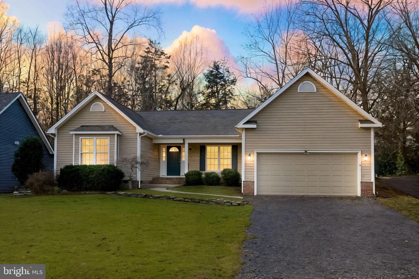 405 Harrison Circle photo 1