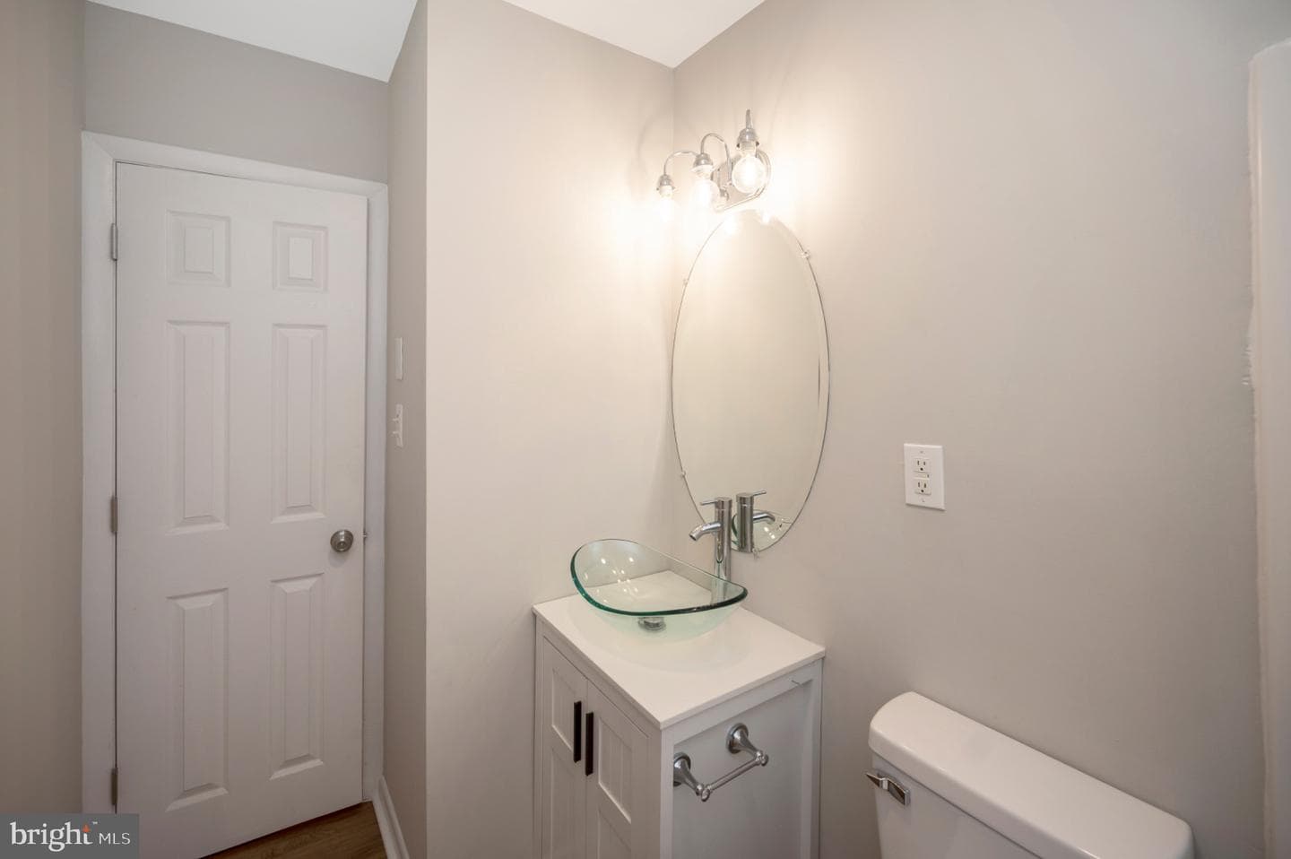 206 Stratford Circle photo 16
