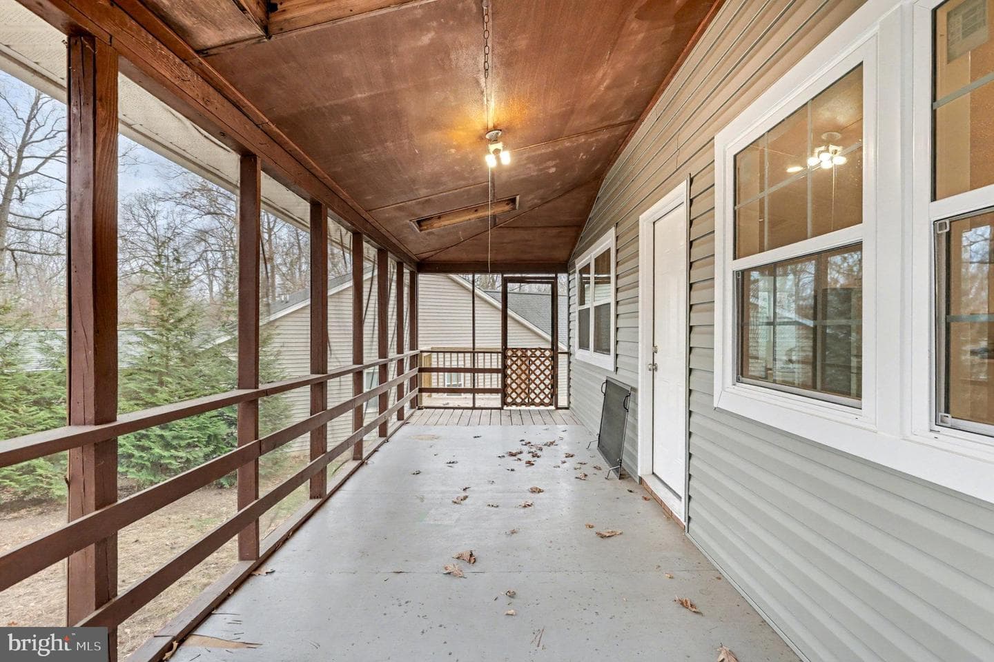 305 Green Street photo 21