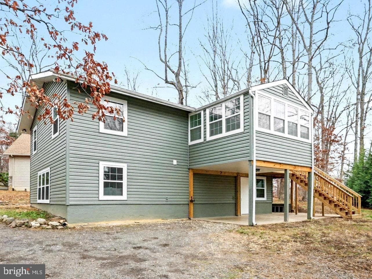 305 Green Street photo 22