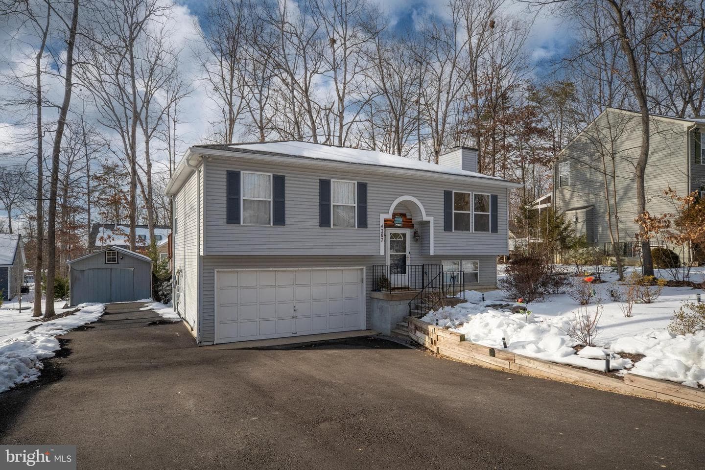4207 Lakeview Parkway photo 32