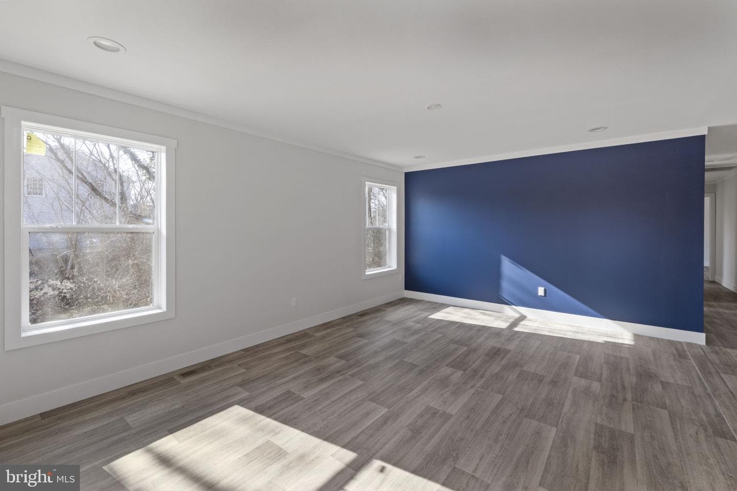 328 East Street photo 14