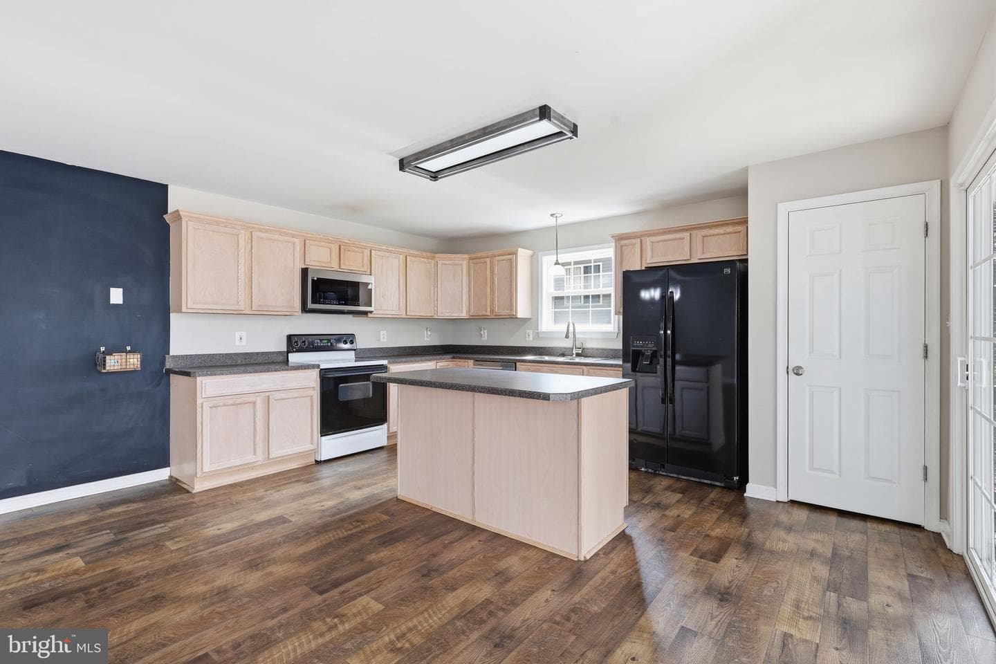 4603 Lakeview Parkway photo 8