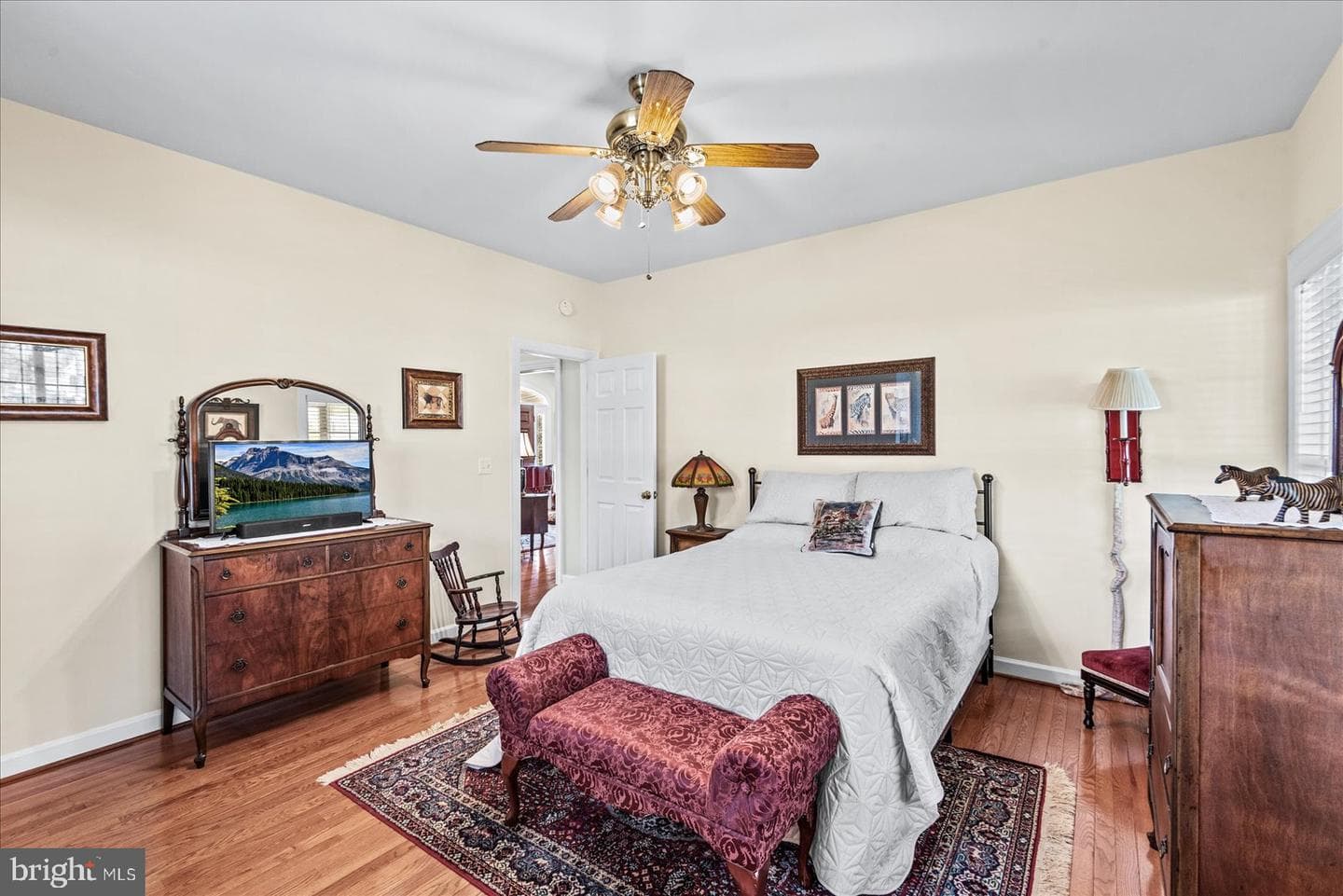 8032 Meadowland Drive photo 40