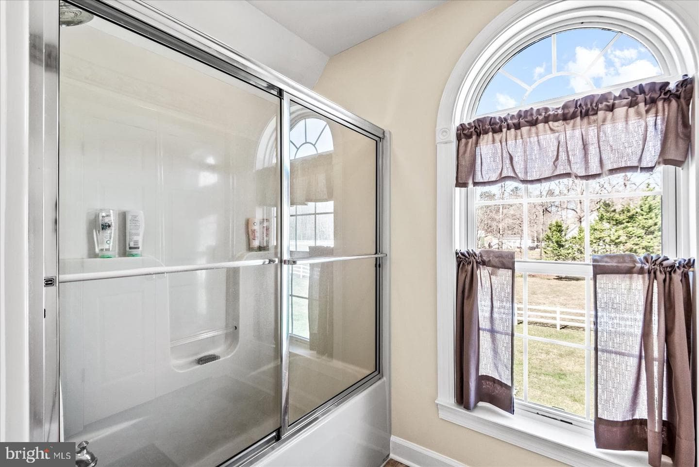 8032 Meadowland Drive photo 48