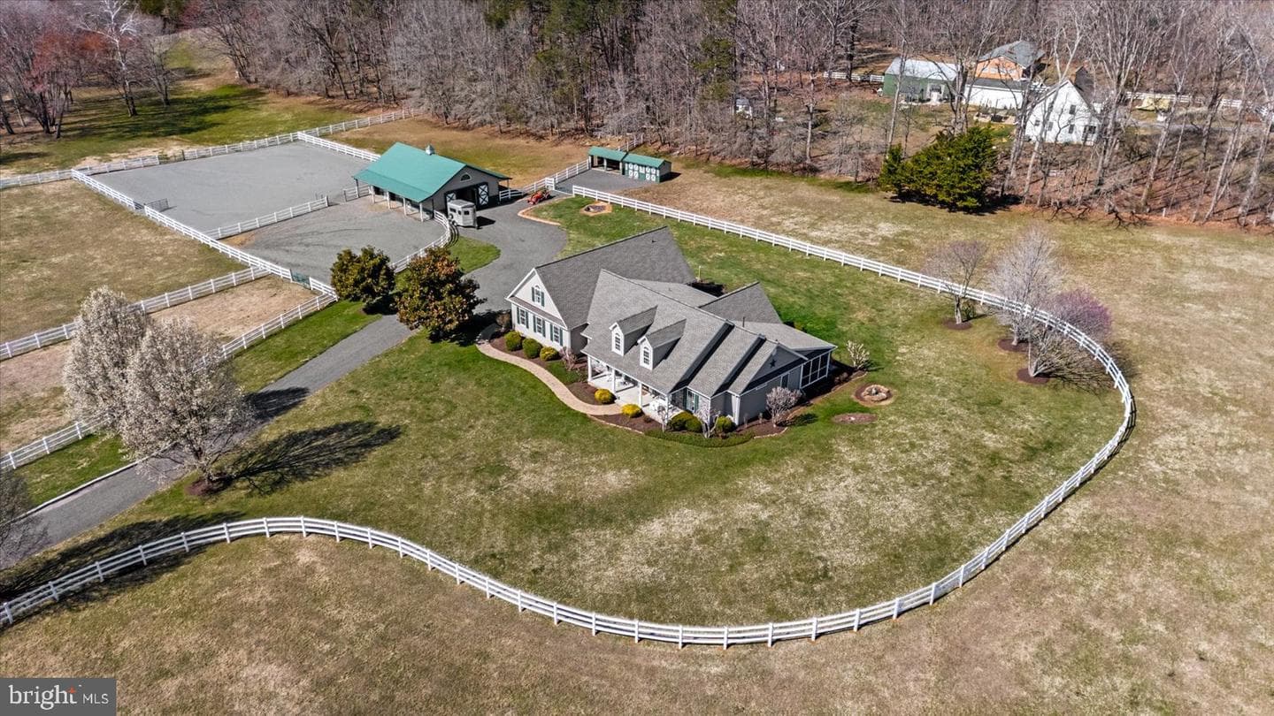 8032 Meadowland Drive photo 68