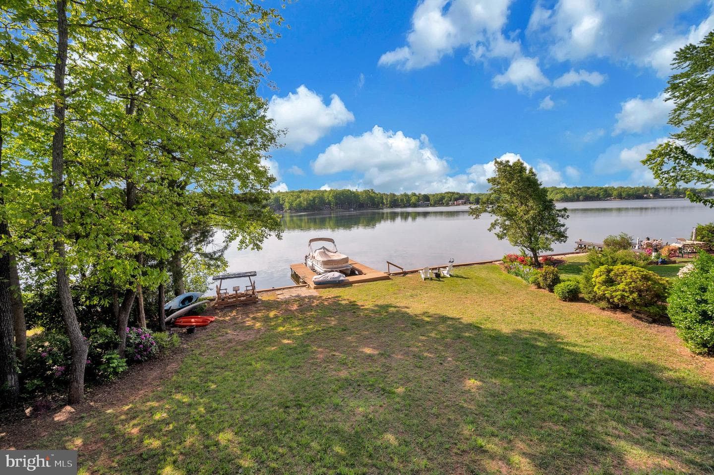 626 Cornwallis Avenue photo 84