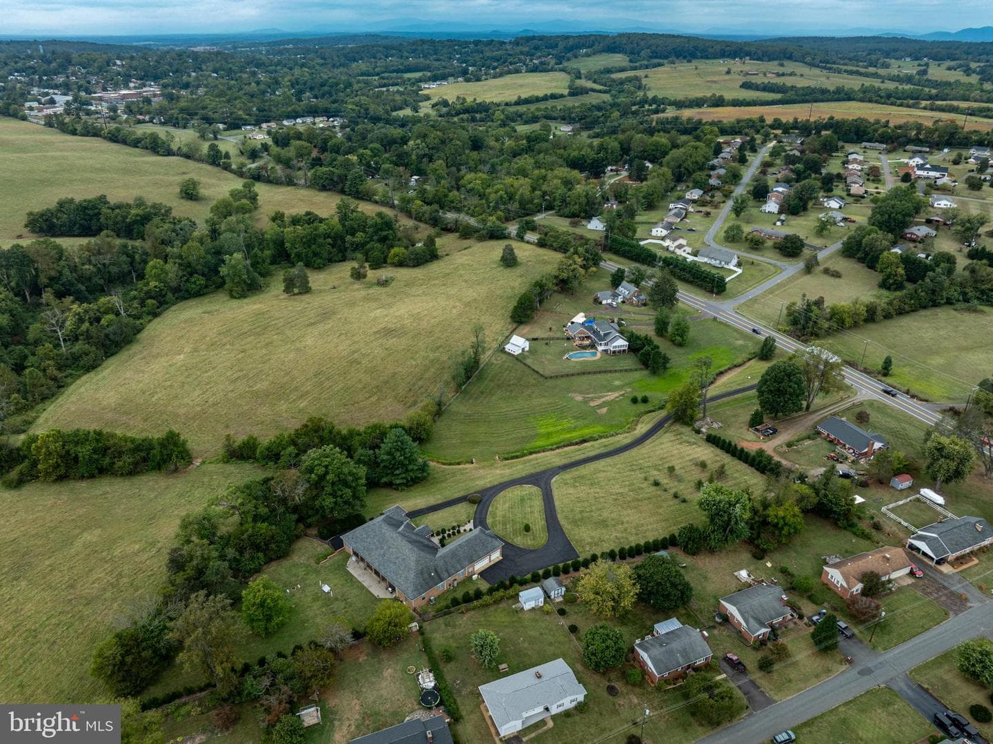 17054 Constitution Highway photo 49