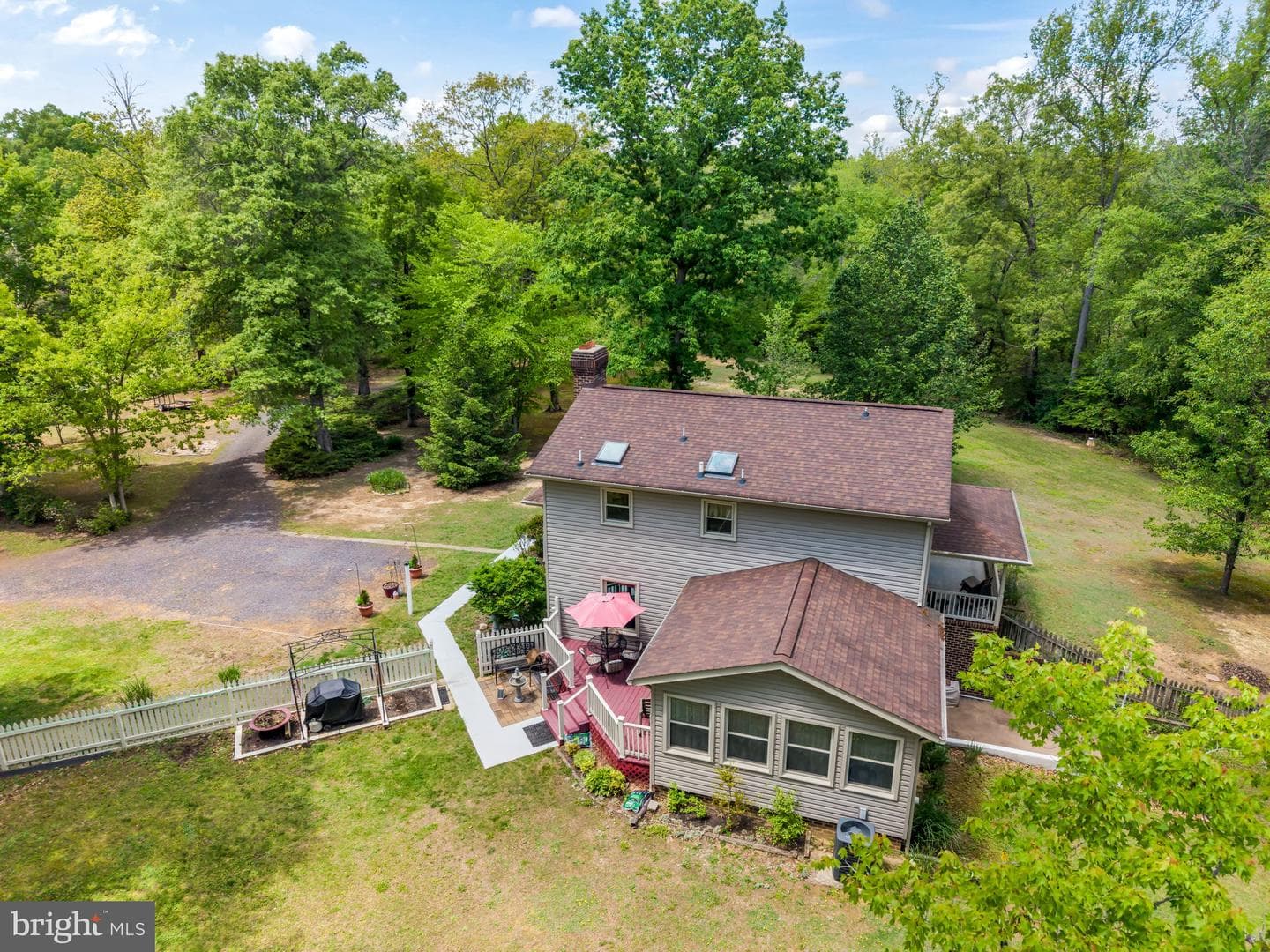 2065 Spotswood Drive photo 35