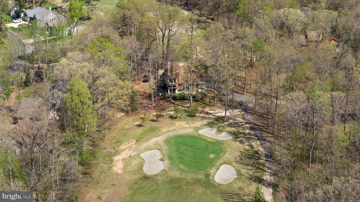 111 Chesterfield Court photo 97