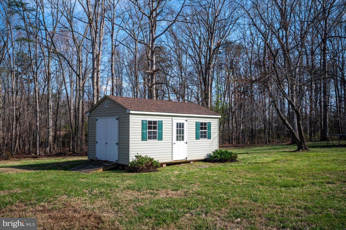 12275 Fox Den Ln photo 15