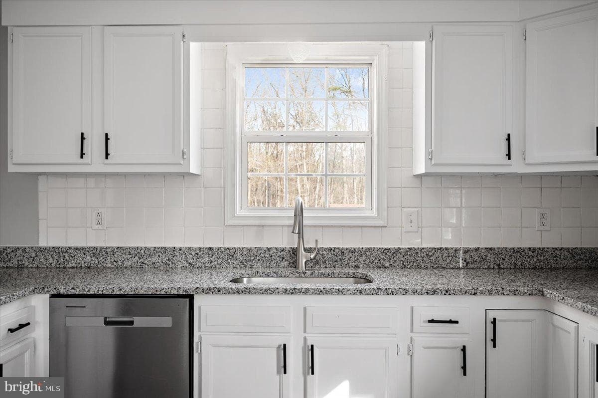 12275 Fox Den Ln photo 30