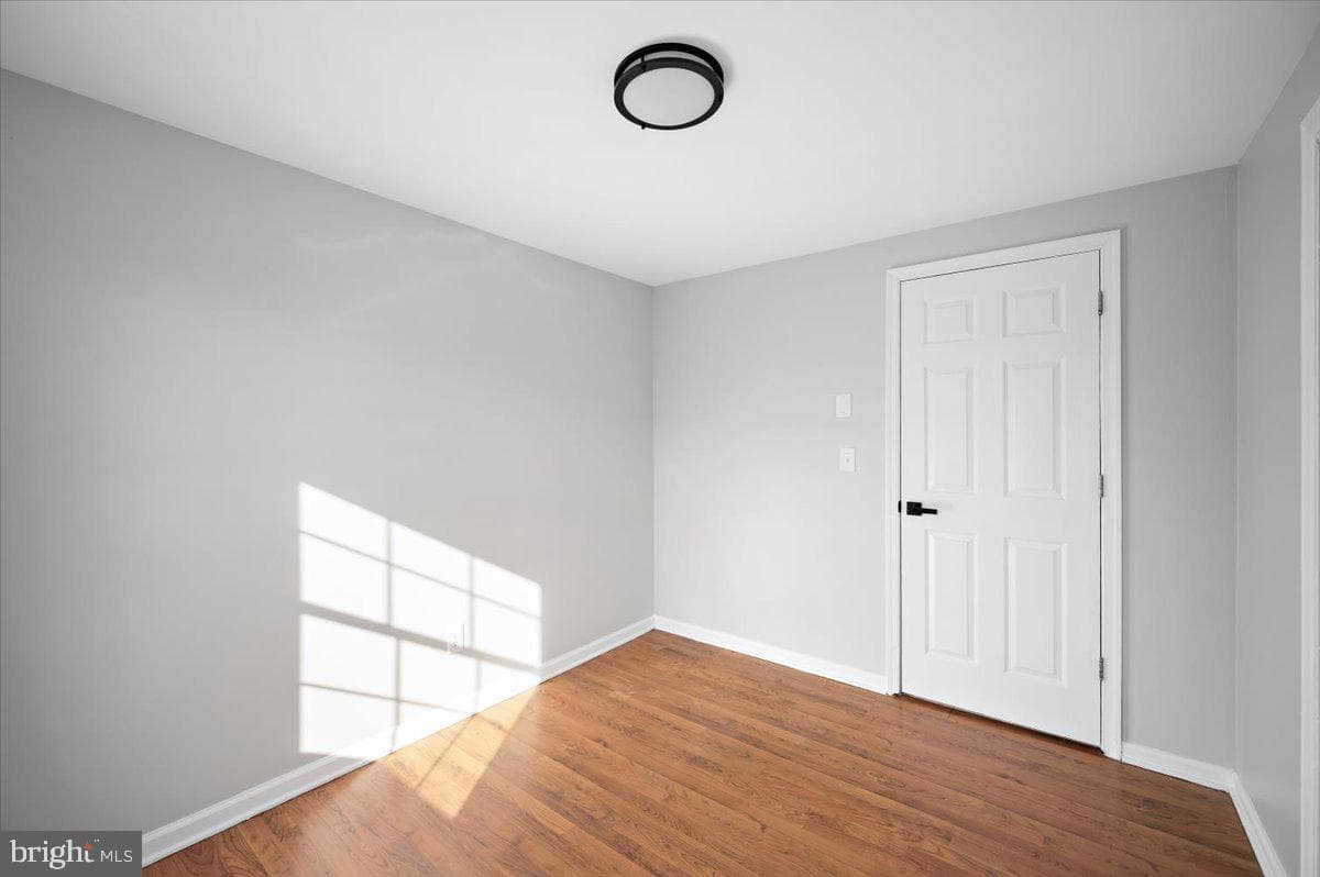 12275 Fox Den Ln photo 35