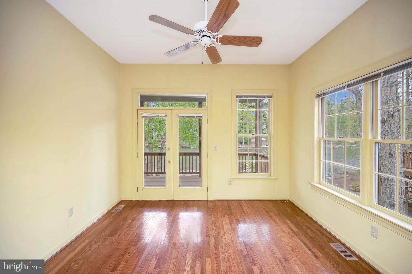 141 Larkspur Lane photo 34