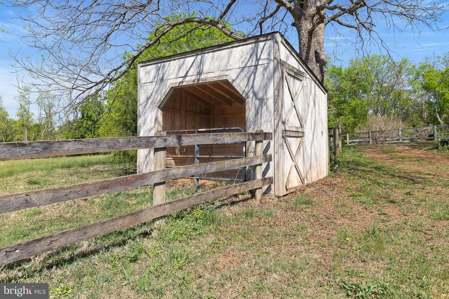 12101 Greenwood Road photo 22