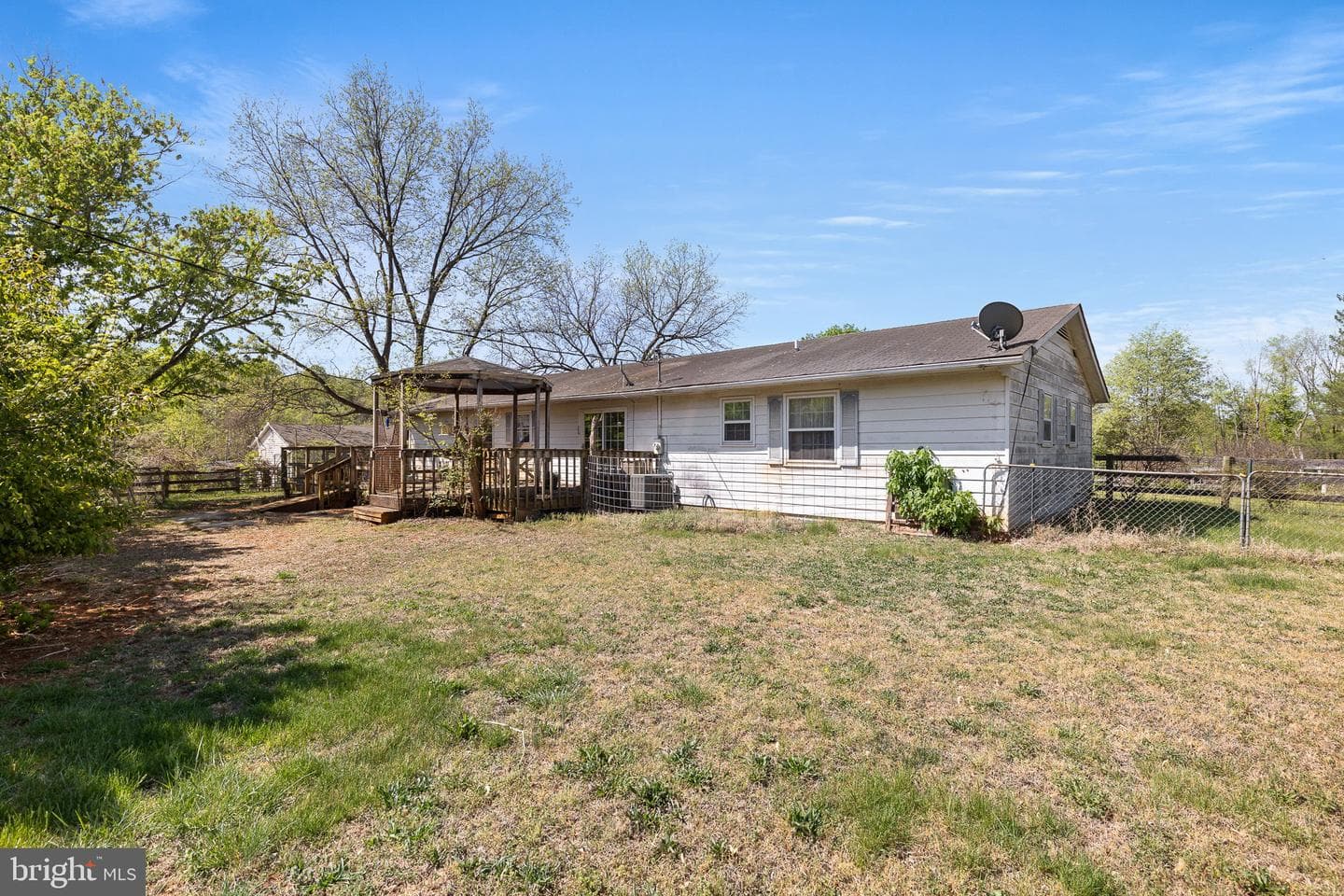 12101 Greenwood Road photo 24