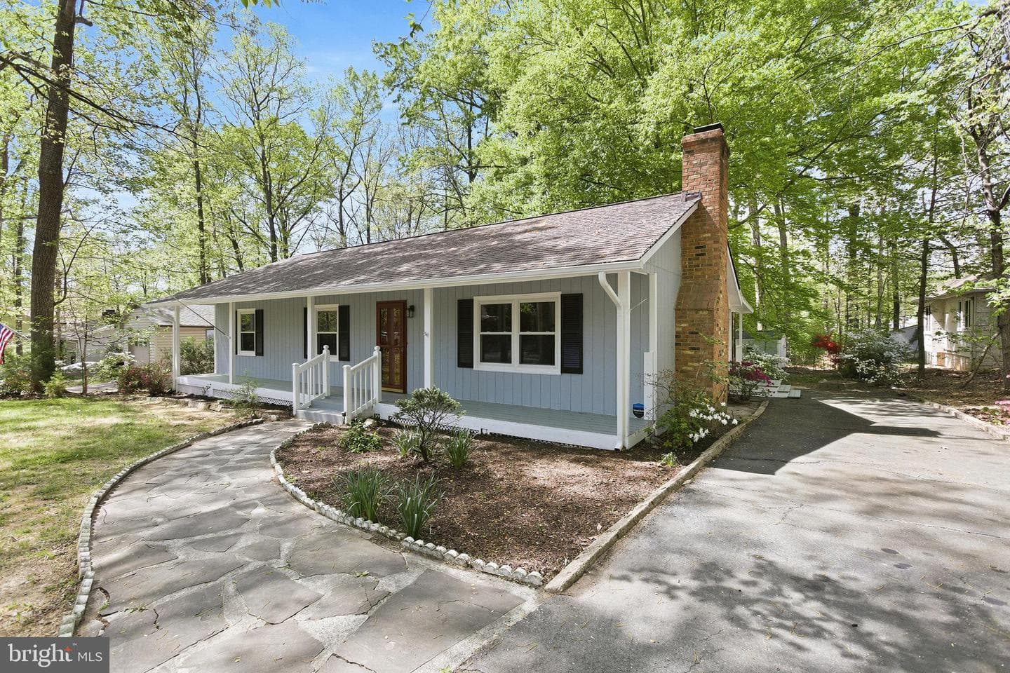 107 Sunset Court photo 3