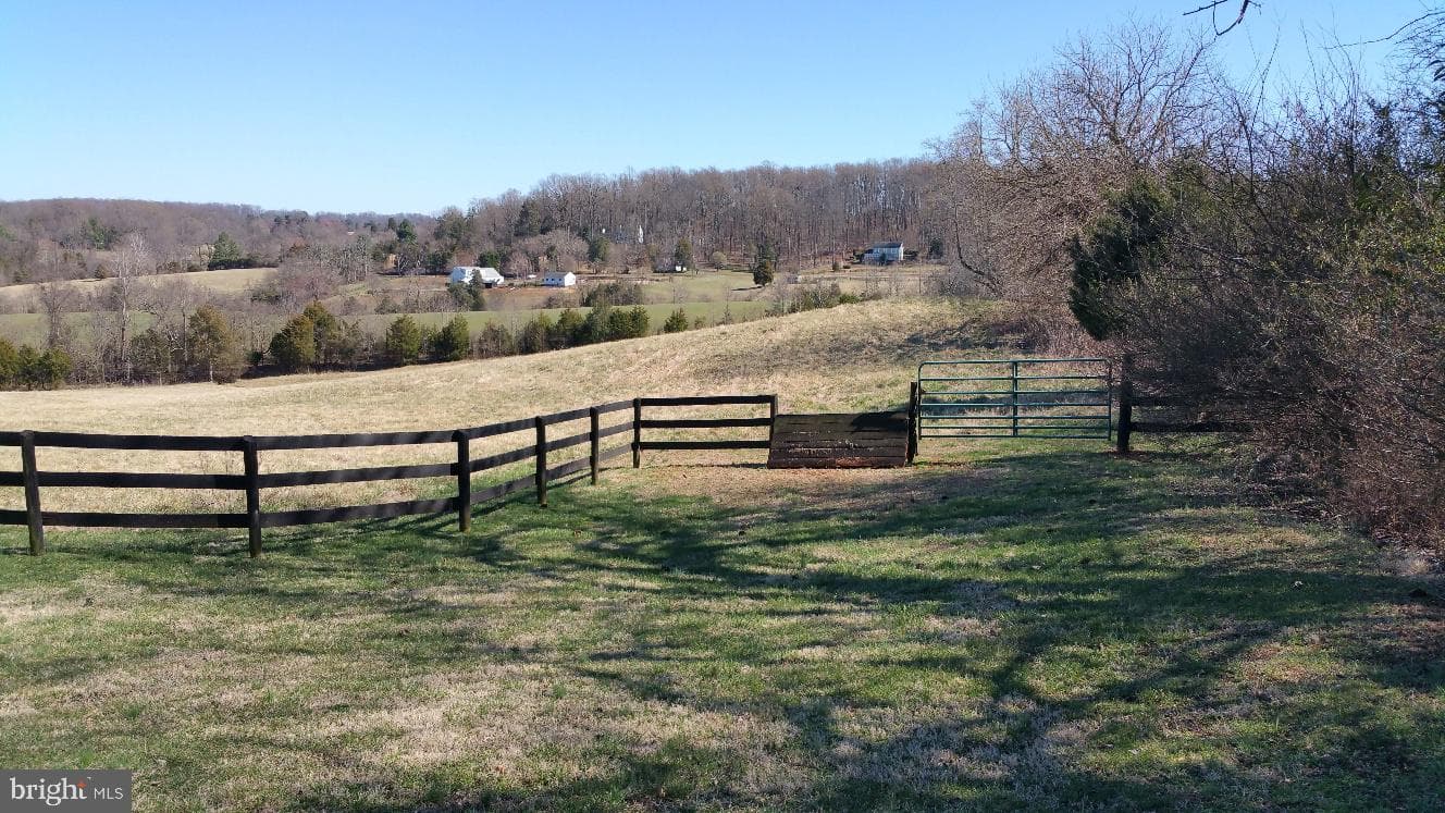 9471 Little Skyline Drive photo 20