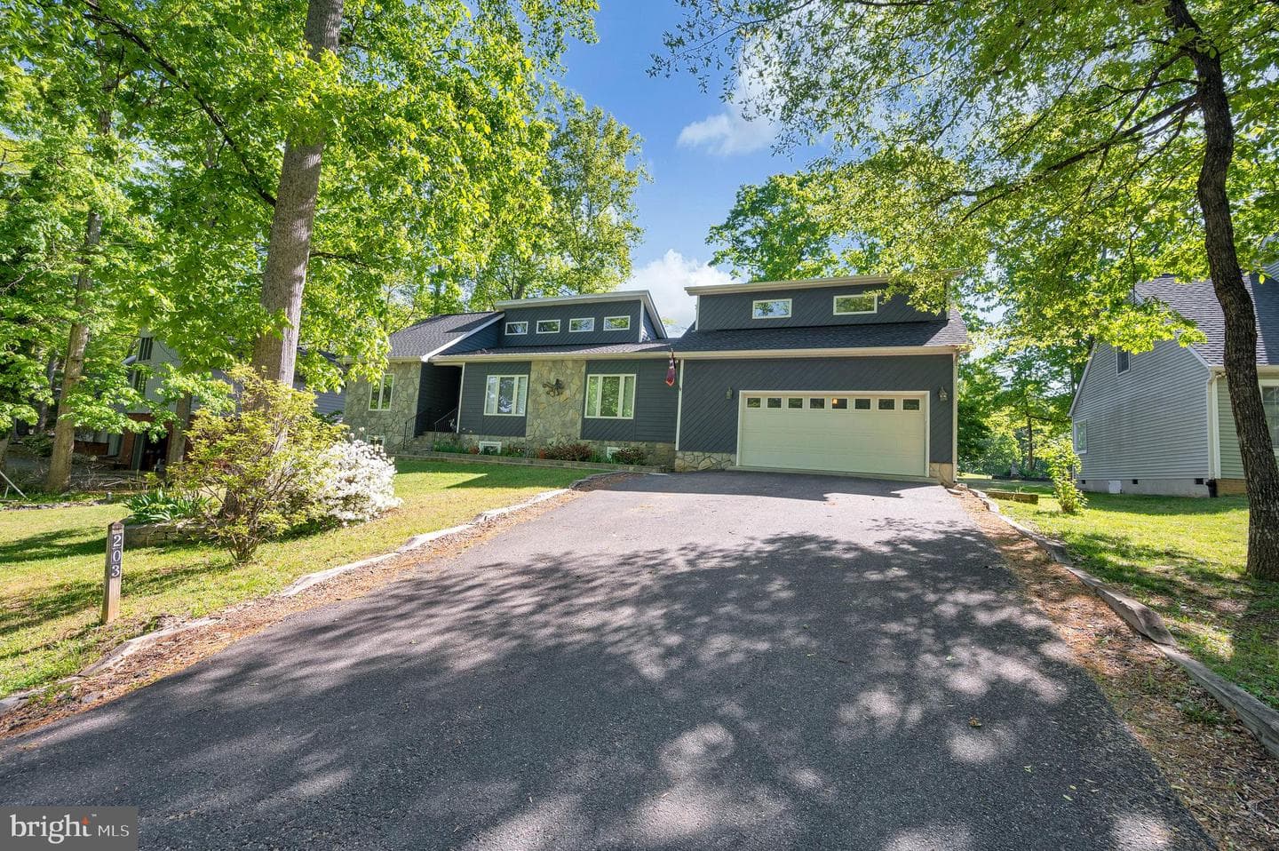 203 Limestone Lane photo 3