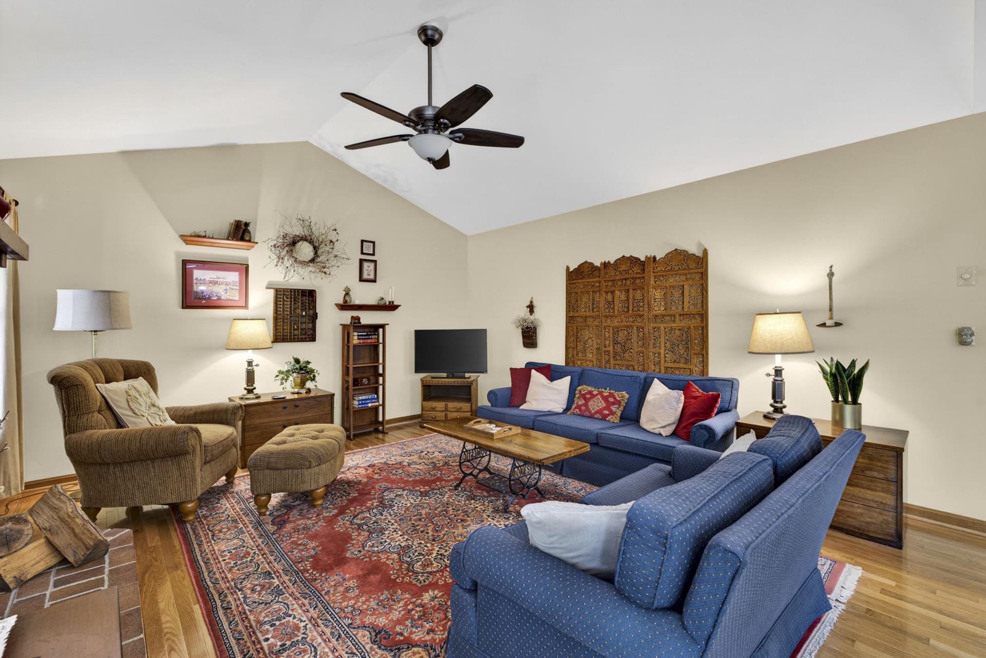 111 Patrick Henry Court photo 14