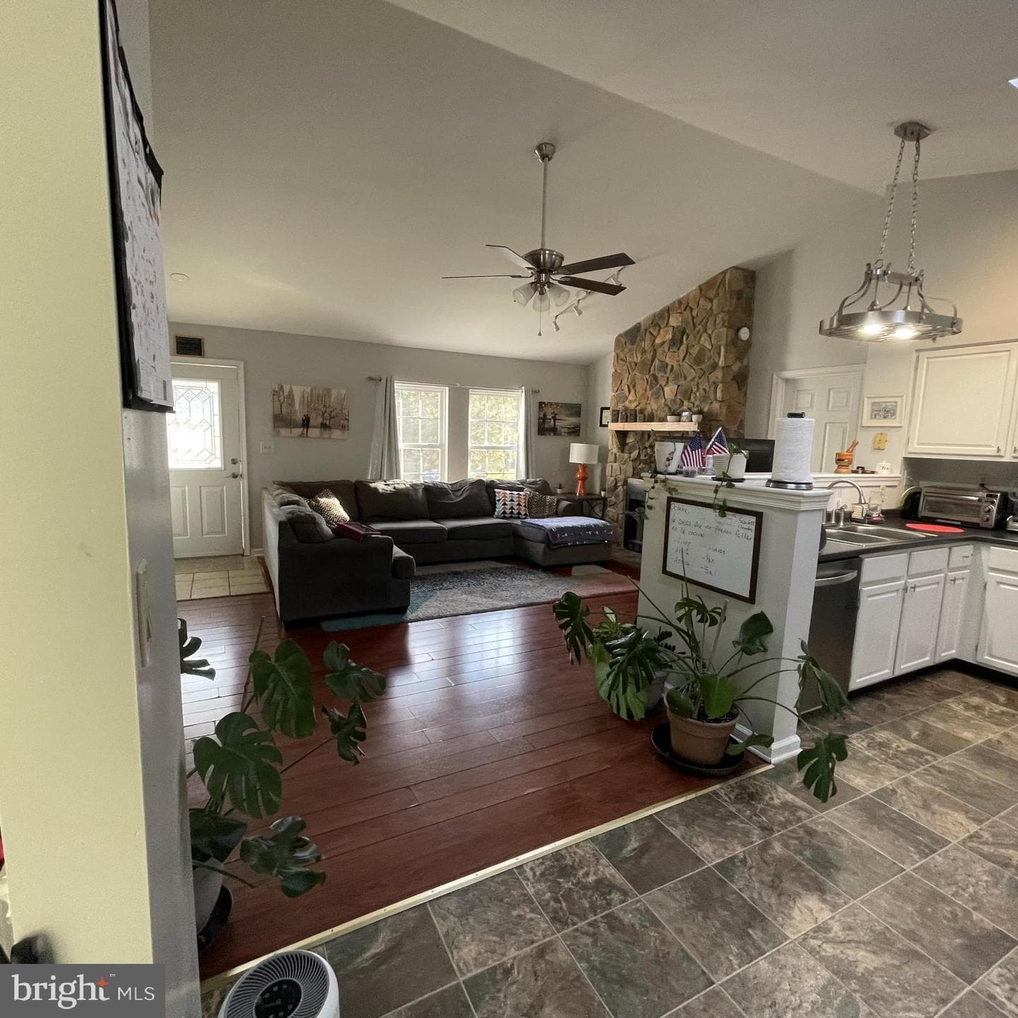 109 Fairfax Lane photo 10