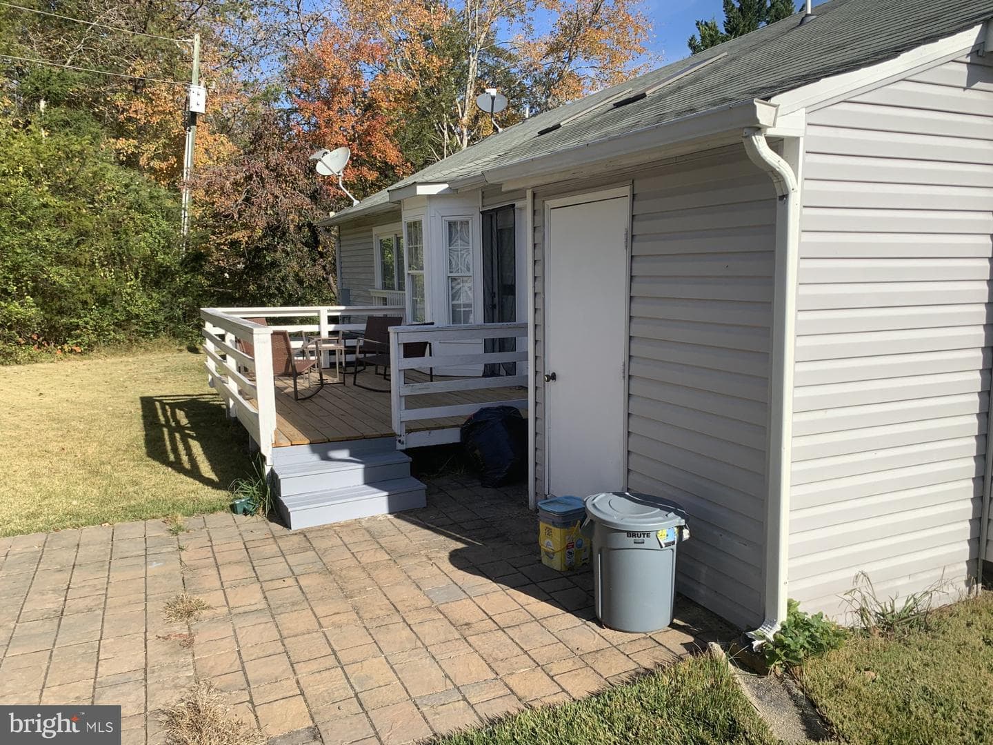 109 Fairfax Lane photo 25