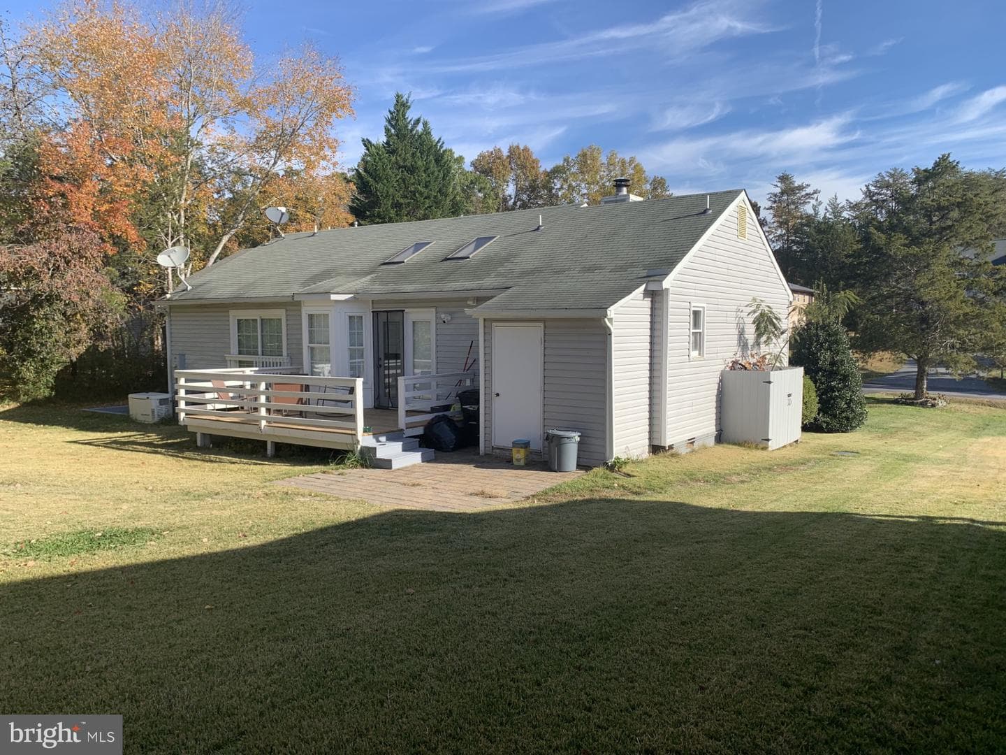 109 Fairfax Lane photo 30