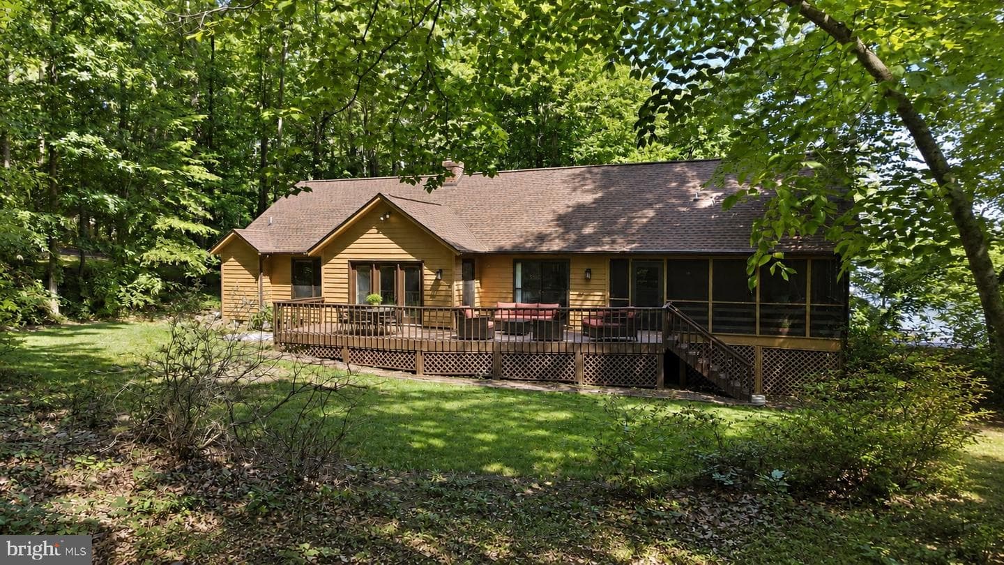 203 Birchside Circle photo 15