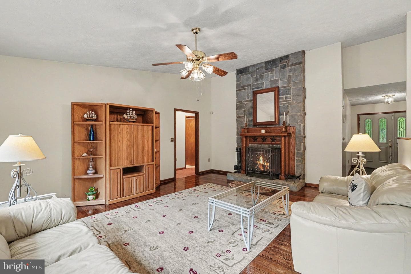 12533 Apple Lane photo 10