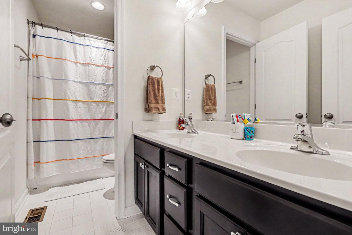 2446 Towering Oak Court photo 20