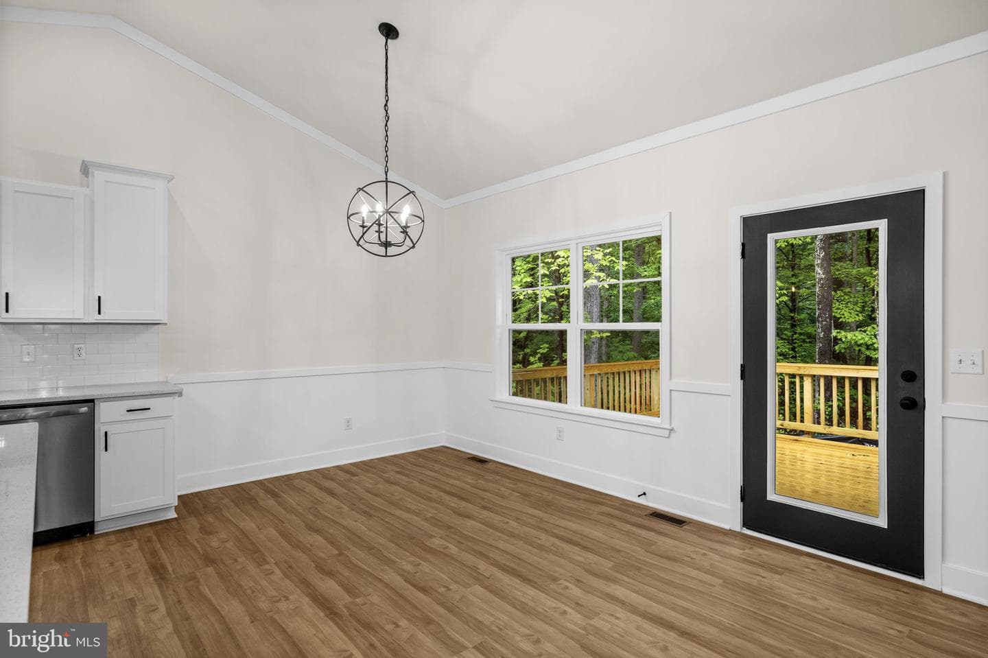 1109 Lakeview Parkway photo 20