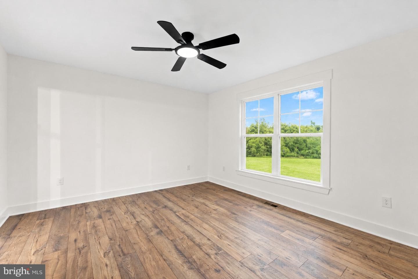 26416 Isabelle Dr photo 38