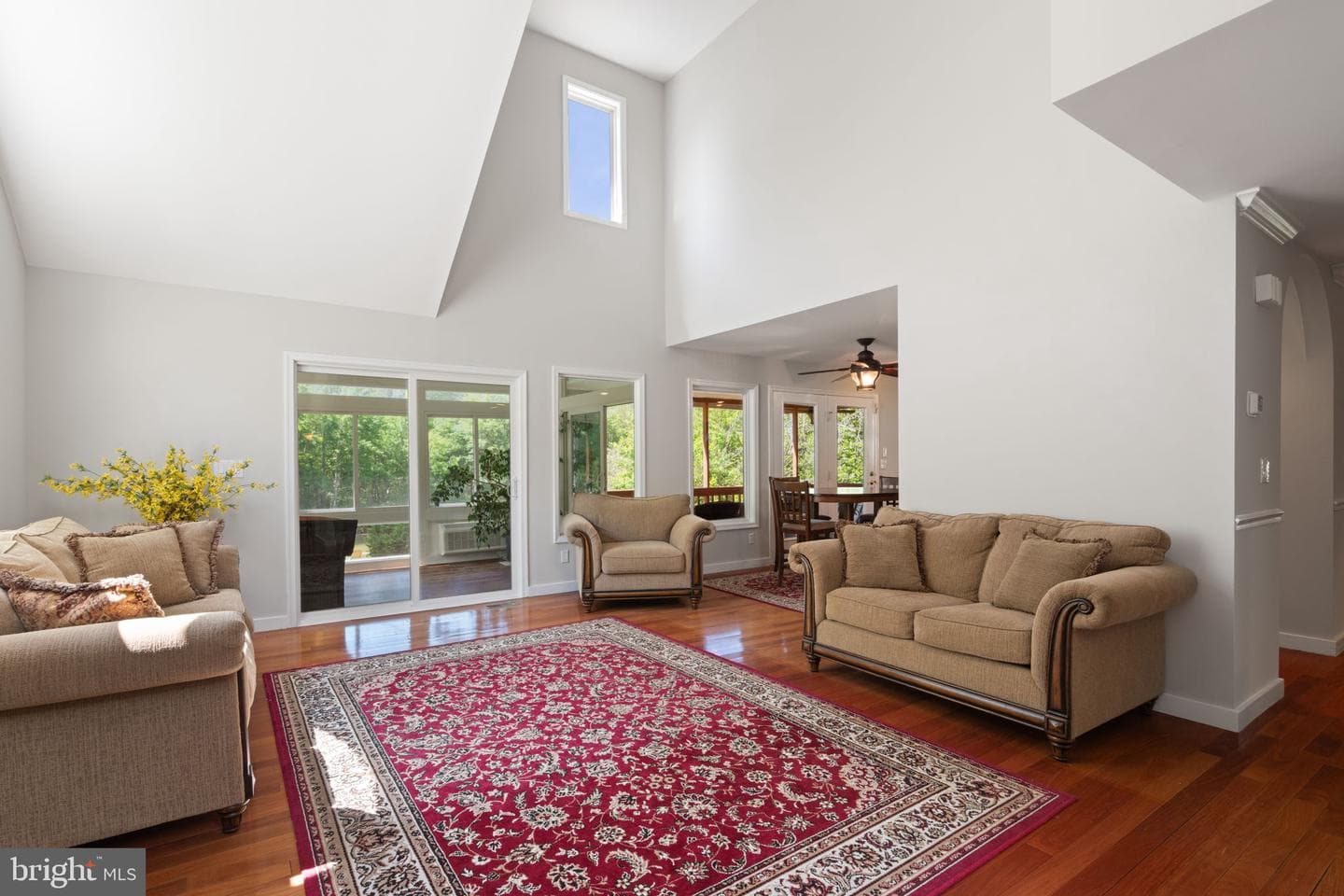 124 Harrison Circle photo 14